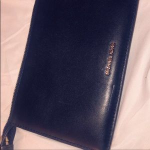 Michael Kors Wristlet